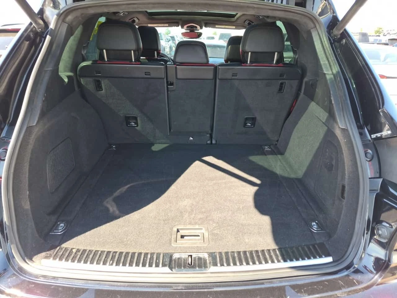 Porsche Cayenne * GTS * CARFAX * ЦЕНА ДО БГ, снимка 15 - Автомобили и джипове - 54902752