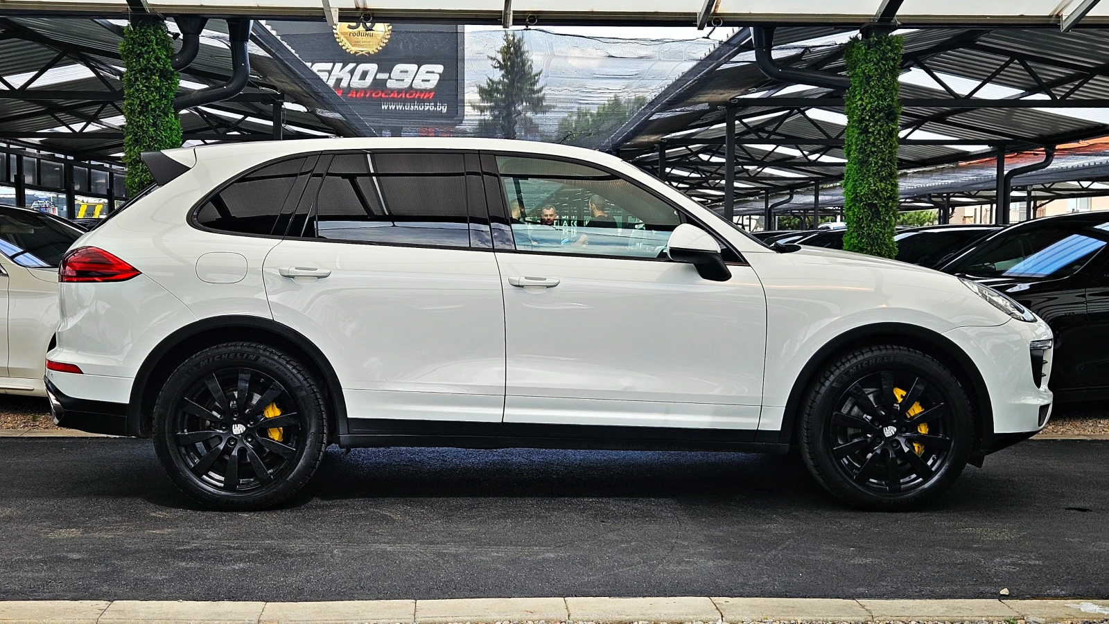Porsche Cayenne S/3.0TDI/LED/CAMERA/PANO/ПОДГРЕВ/ОБДУХ/BOSE/LIZING, снимка 4 - Автомобили и джипове - 55135515