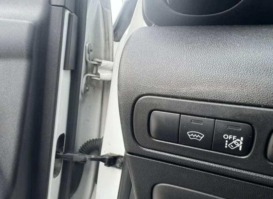 Citroen C3 Aircross 1.6Bhdi PANORAMA 120HP 6SPEED, снимка 15 - Автомобили и джипове - 55983707