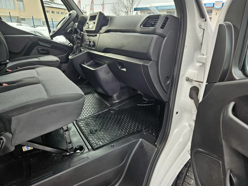 Renault Master 2.3 .136к.с ОТЛИЧЕН, снимка 12 - Бусове и автобуси - 48663906