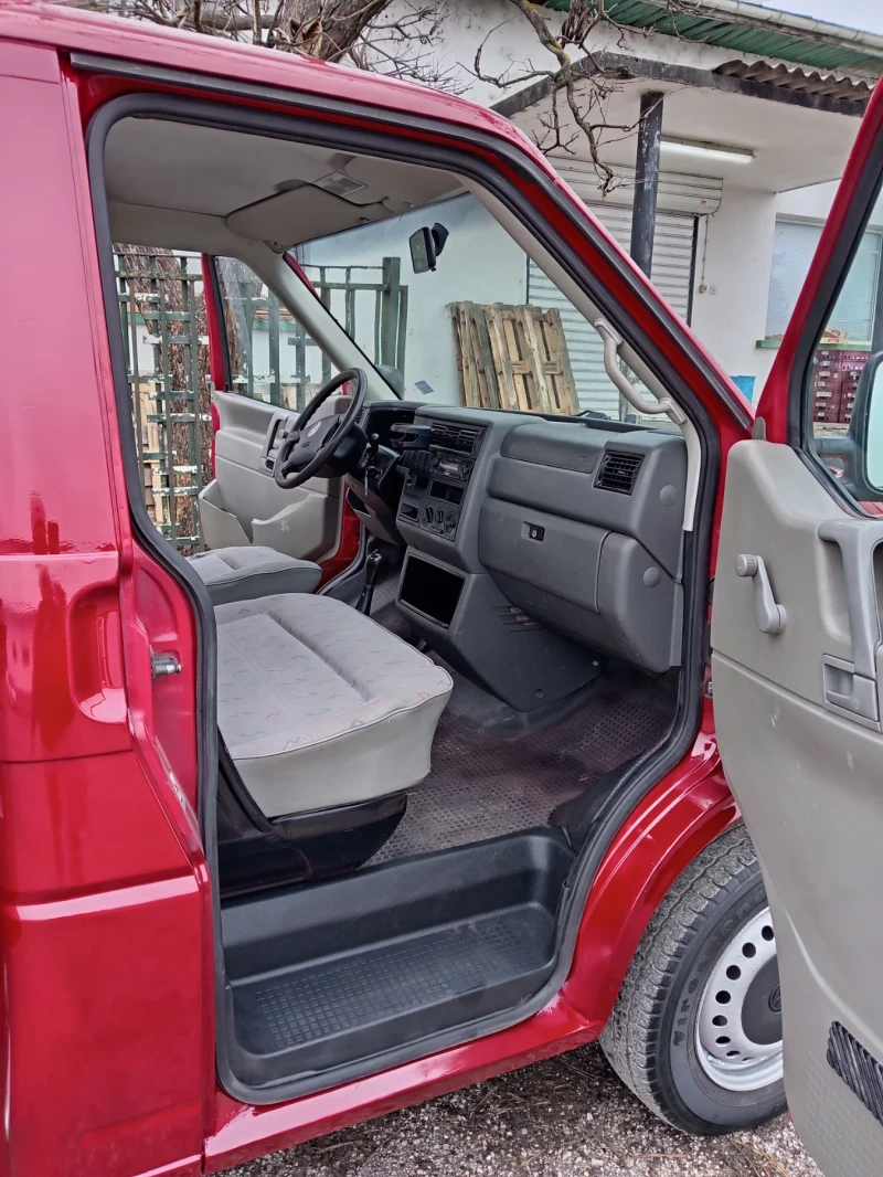 VW T4 2.5 дизел 90 коня , снимка 7 - Бусове и автобуси - 52868360