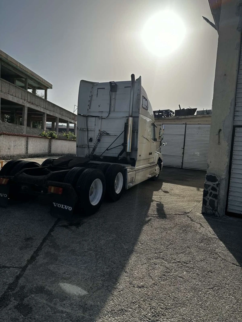 Volvo Fh VNL 64T660 500 к.с КРЕДИТ, ЛИЗИНГ, снимка 5 - Камиони - 47431056