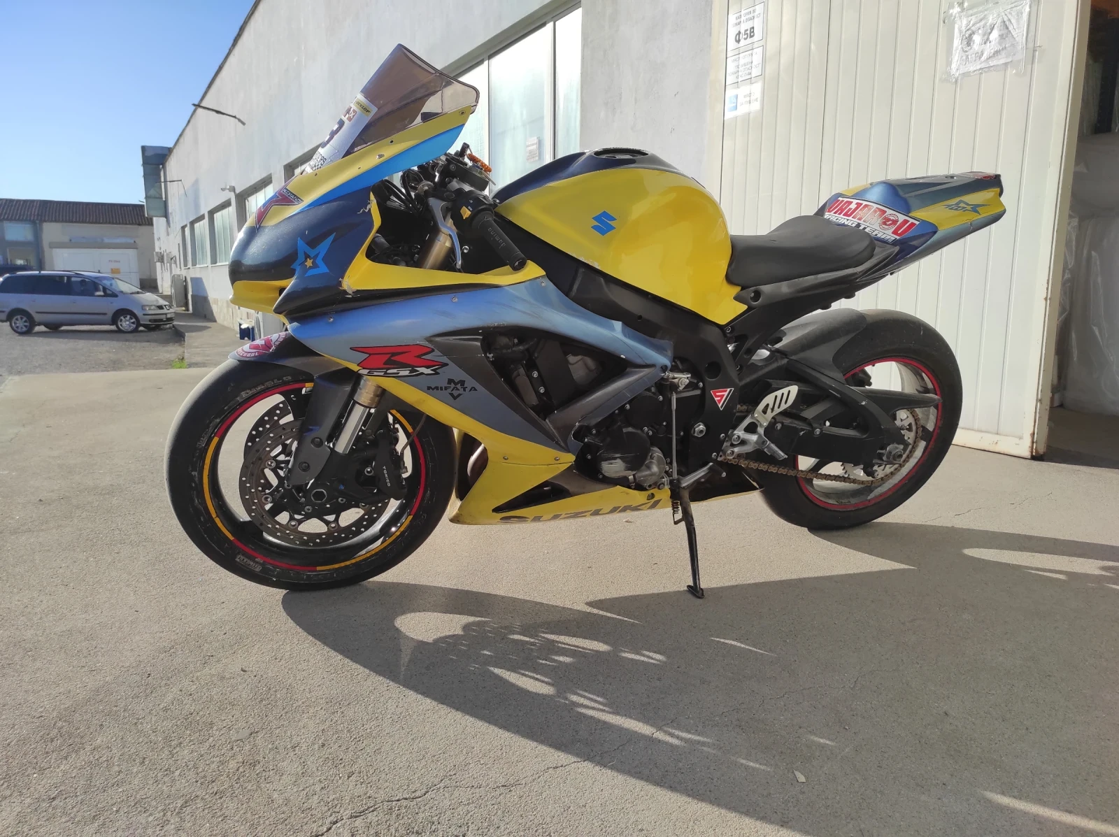 Suzuki Gsxr K6-7 600 - изображение 5