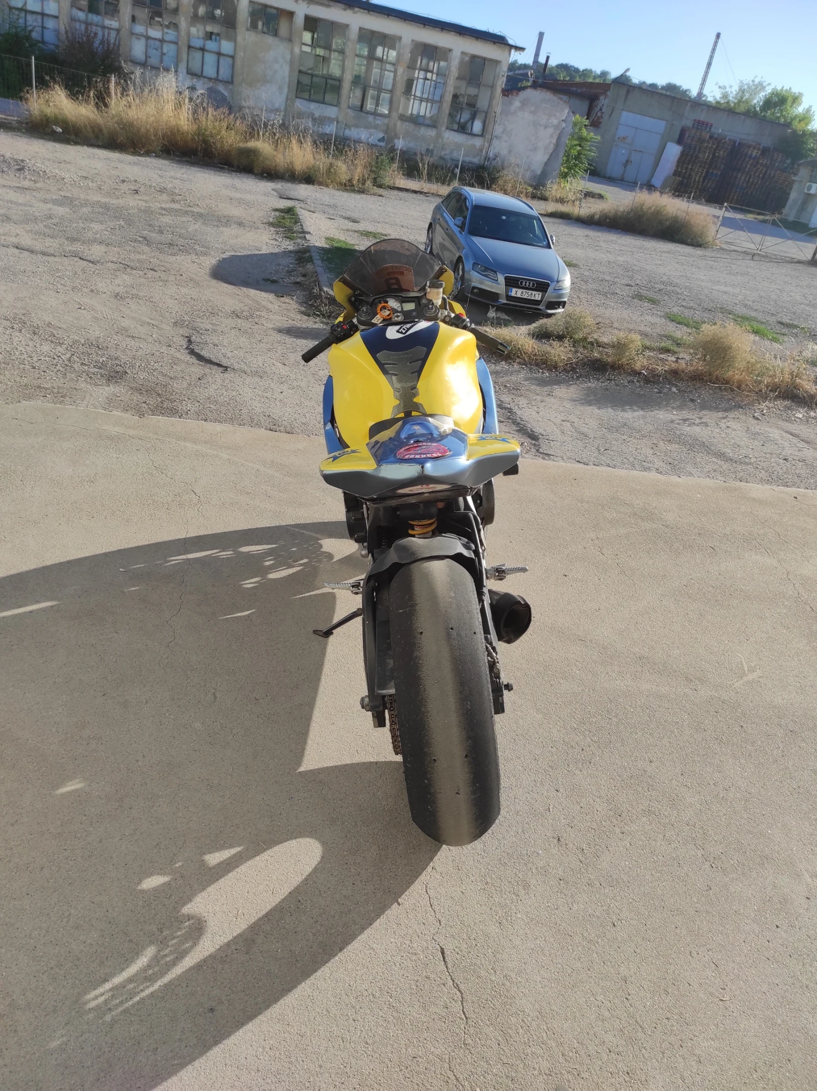 Suzuki Gsxr K6-7 600 - изображение 3