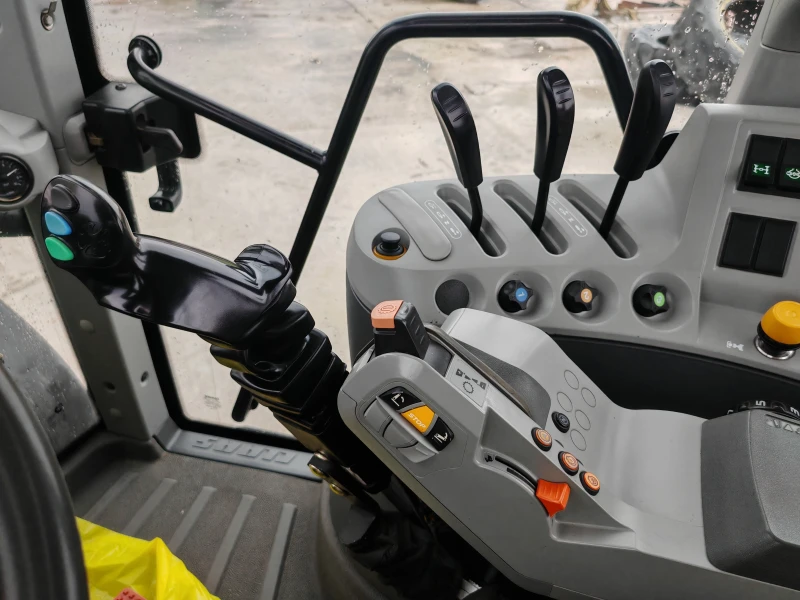 Трактор Claas Arion 530 лизинг с първоначална вноска 20 %, снимка 16 - Селскостопанска техника - 52664955