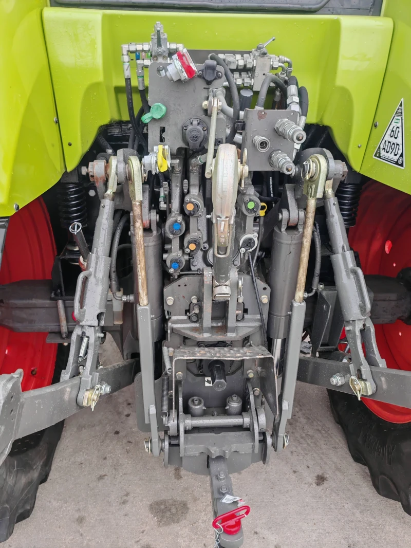 Трактор Claas Arion 530 лизинг с първоначална вноска 20 %, снимка 8 - Селскостопанска техника - 52664955