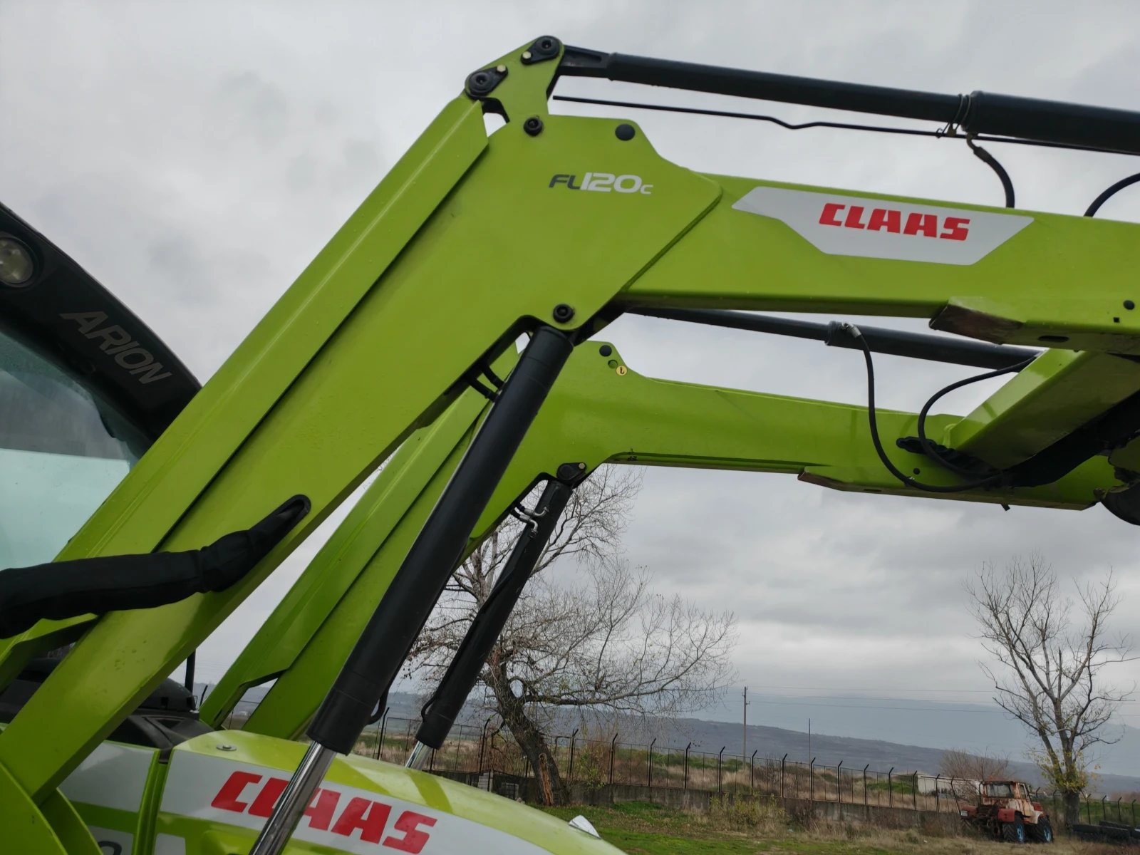  Claas Arion 530     20 % | Mobile.bg   14
