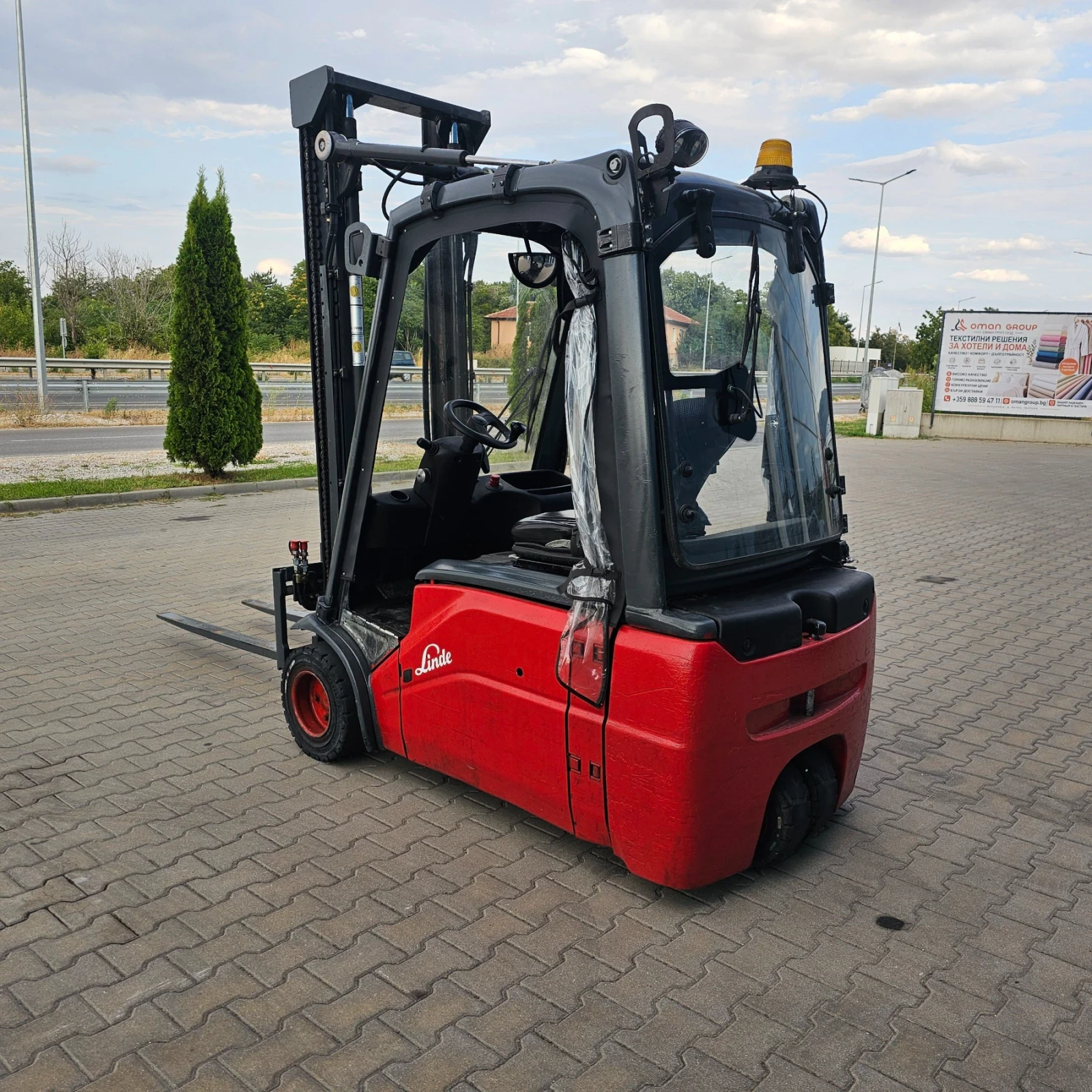 Електрокар Linde E20 Bateria 2023, снимка 9 - Индустриална техника - 55466403