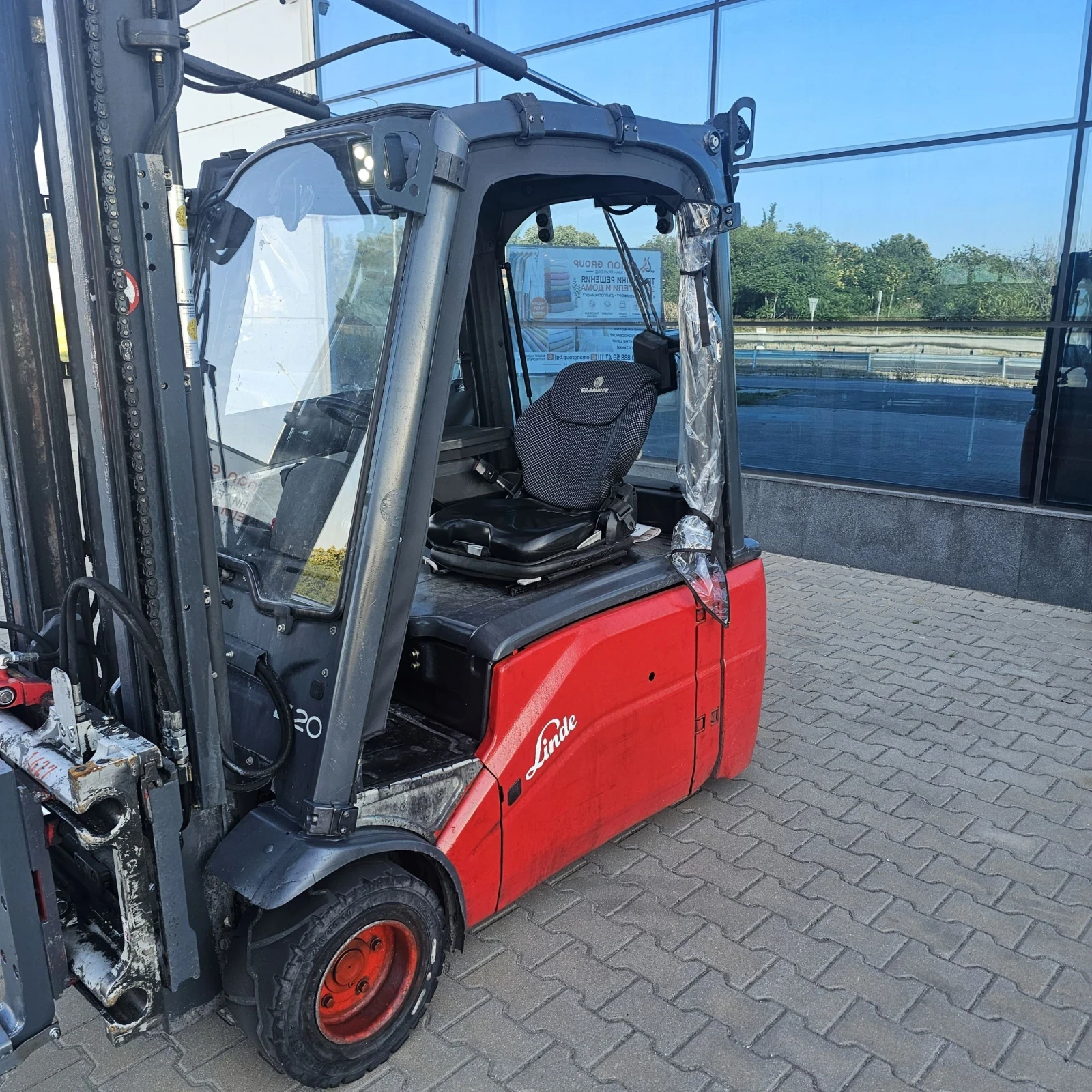 Електрокар Linde E20 Bateria 2023, снимка 6 - Индустриална техника - 55466403