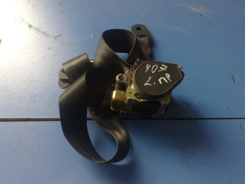 колан предпазен преден ляв за Пежо 407 седан (с)