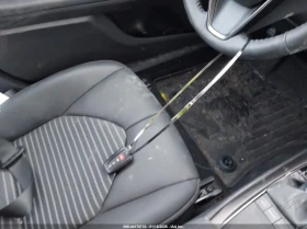 Toyota Camry Se, снимка 11