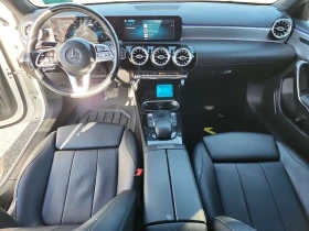 Mercedes-Benz A 220 PANORAMA| AMBIENT| ПАМЕТ| , снимка 8