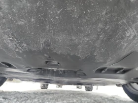 Toyota Camry SE  CARFAX, снимка 17