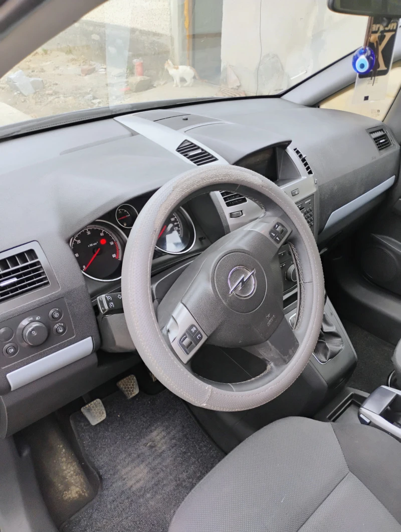 Opel Zafira 1.9CDTI , снимка 5 - Автомобили и джипове - 47019114