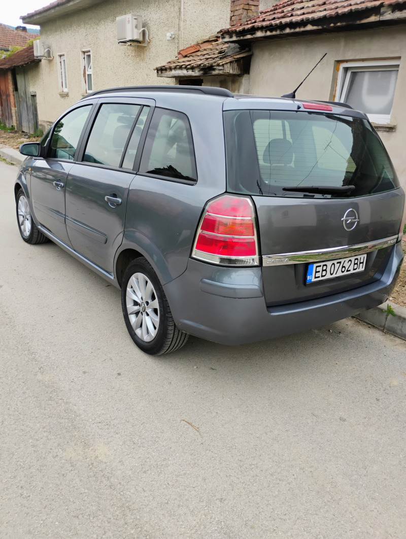 Opel Zafira 1.9CDTI , снимка 14 - Автомобили и джипове - 46164220