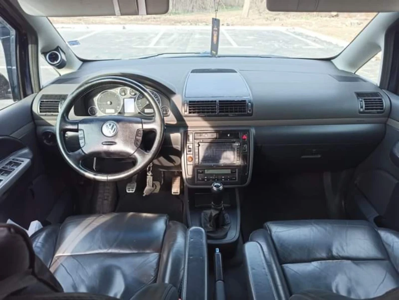 VW Sharan, снимка 6 - Автомобили и джипове - 47503178