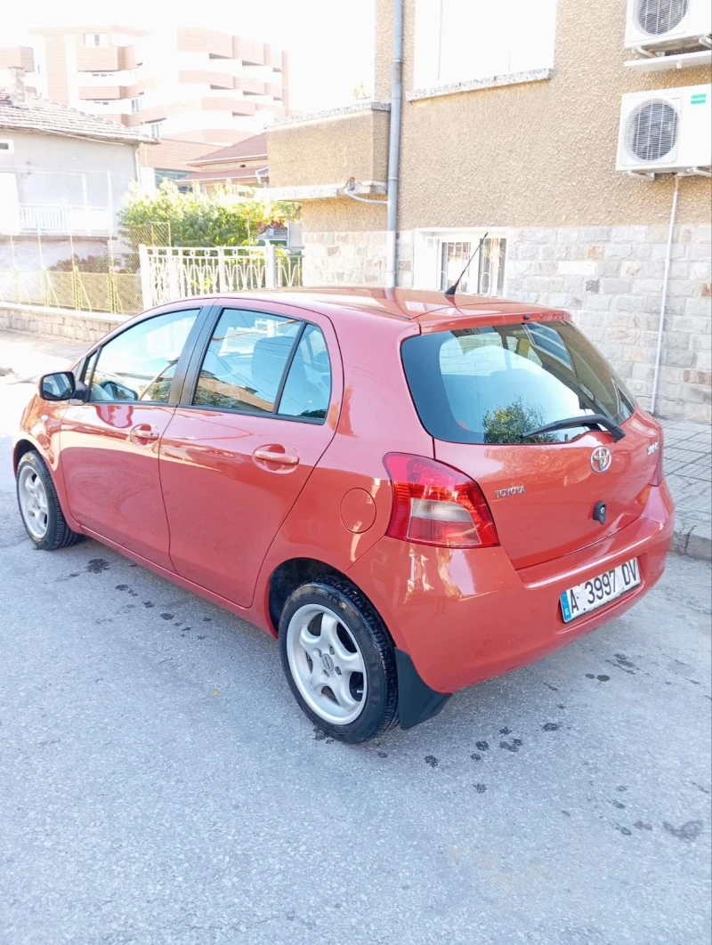 Toyota Yaris 1.3 wwt, снимка 6 - Автомобили и джипове - 47729990