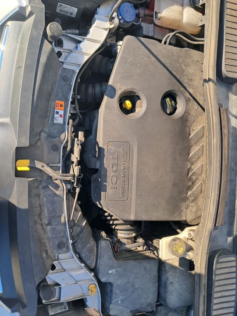 Ford C-max, снимка 8 - Автомобили и джипове - 52775850