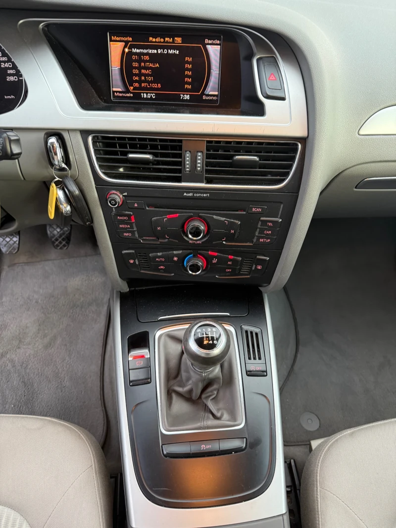 Audi A4 2.0TDI* EURO5 * КРУИЗ * START/STOP* ЛИЗИНГ * , снимка 12 - Автомобили и джипове - 52163164