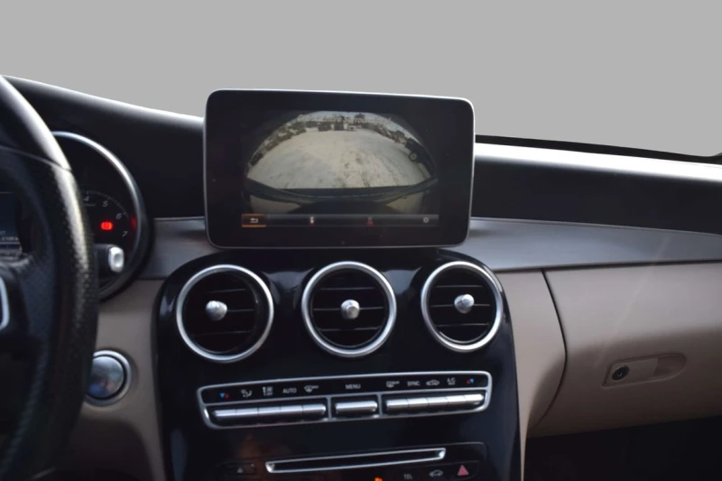 Mercedes-Benz C 300 * CARFAX * ЦЕНА ДО БГ, снимка 15 - Автомобили и джипове - 53204904