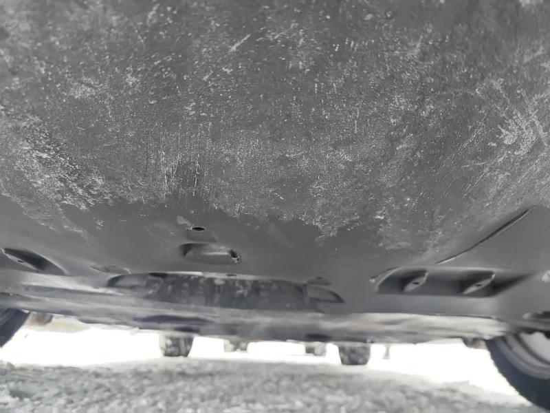 Toyota Camry SE  CARFAX, снимка 17 - Автомобили и джипове - 53457440