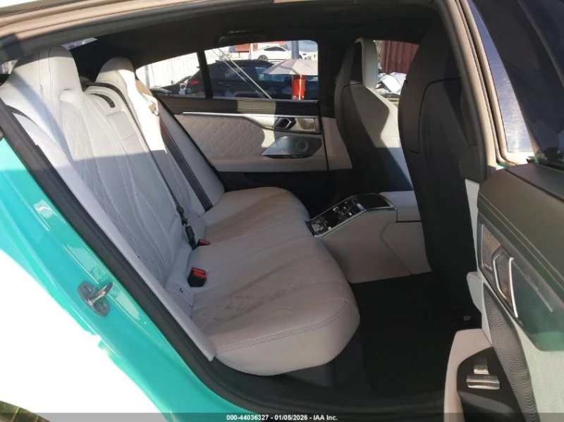 BMW M8 GRAN COUPE COMPETITION, снимка 8 - Автомобили и джипове - 53489991