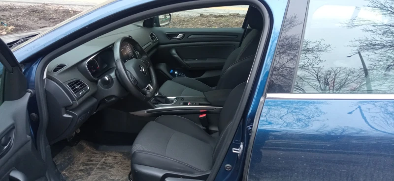 Renault Megane фаза IV, снимка 6 - Автомобили и джипове - 53560158