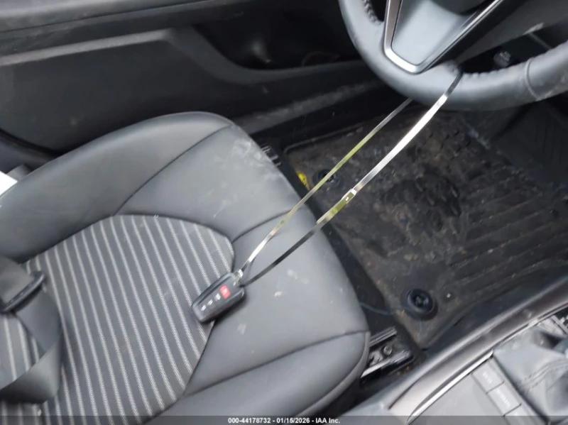 Toyota Camry Se, снимка 11 - Автомобили и джипове - 53586666