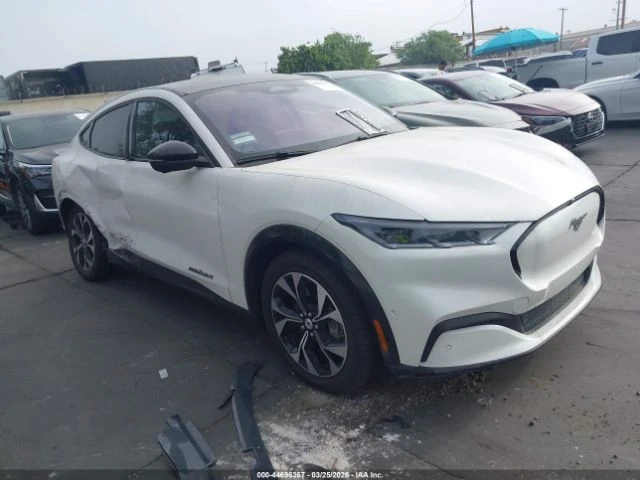 Ford Mustang Mach-E Premium AWD, снимка 2 - Автомобили и джипове - 55127048