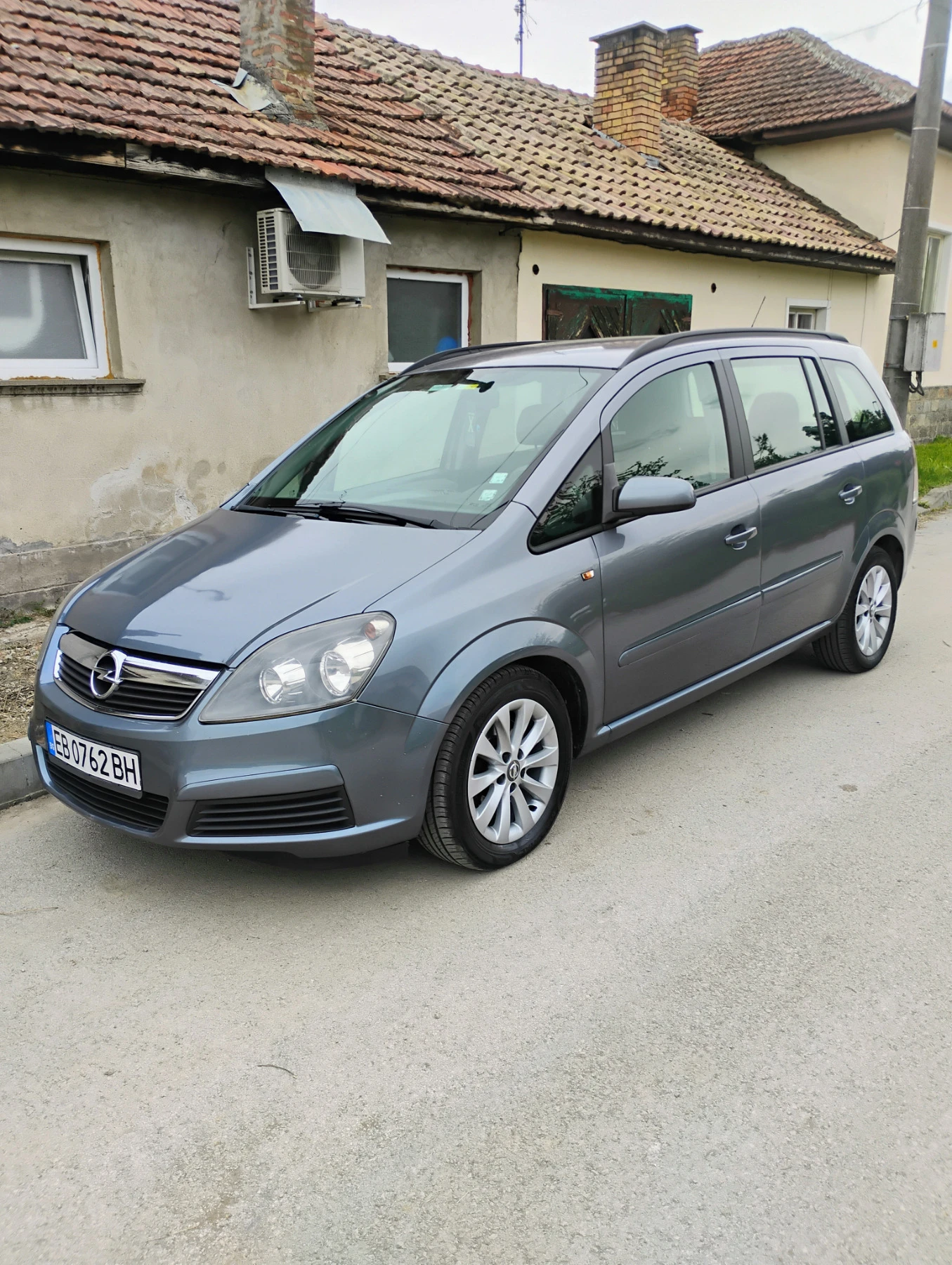 Opel Zafira 1.9CDTI  - изображение 2