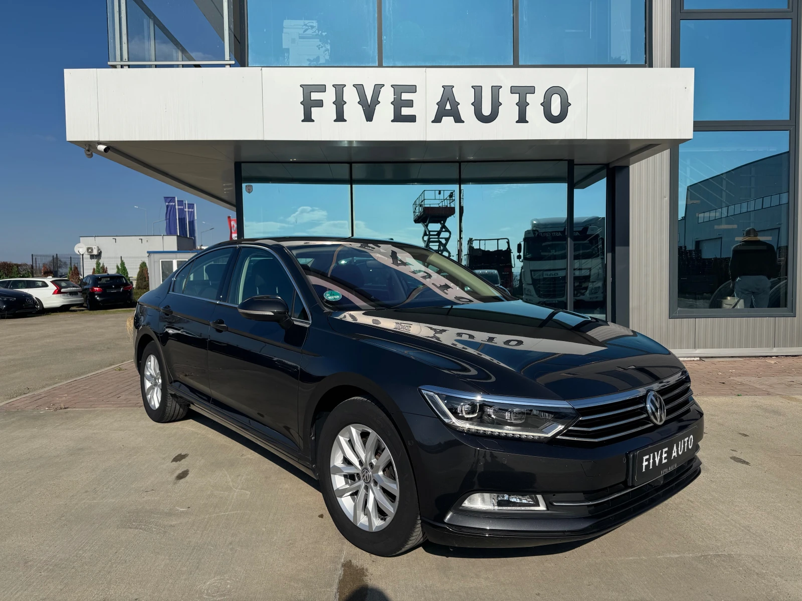 VW Passat 1.5 TSI COMFORTLINE / 360  КАМЕРА - изображение 3