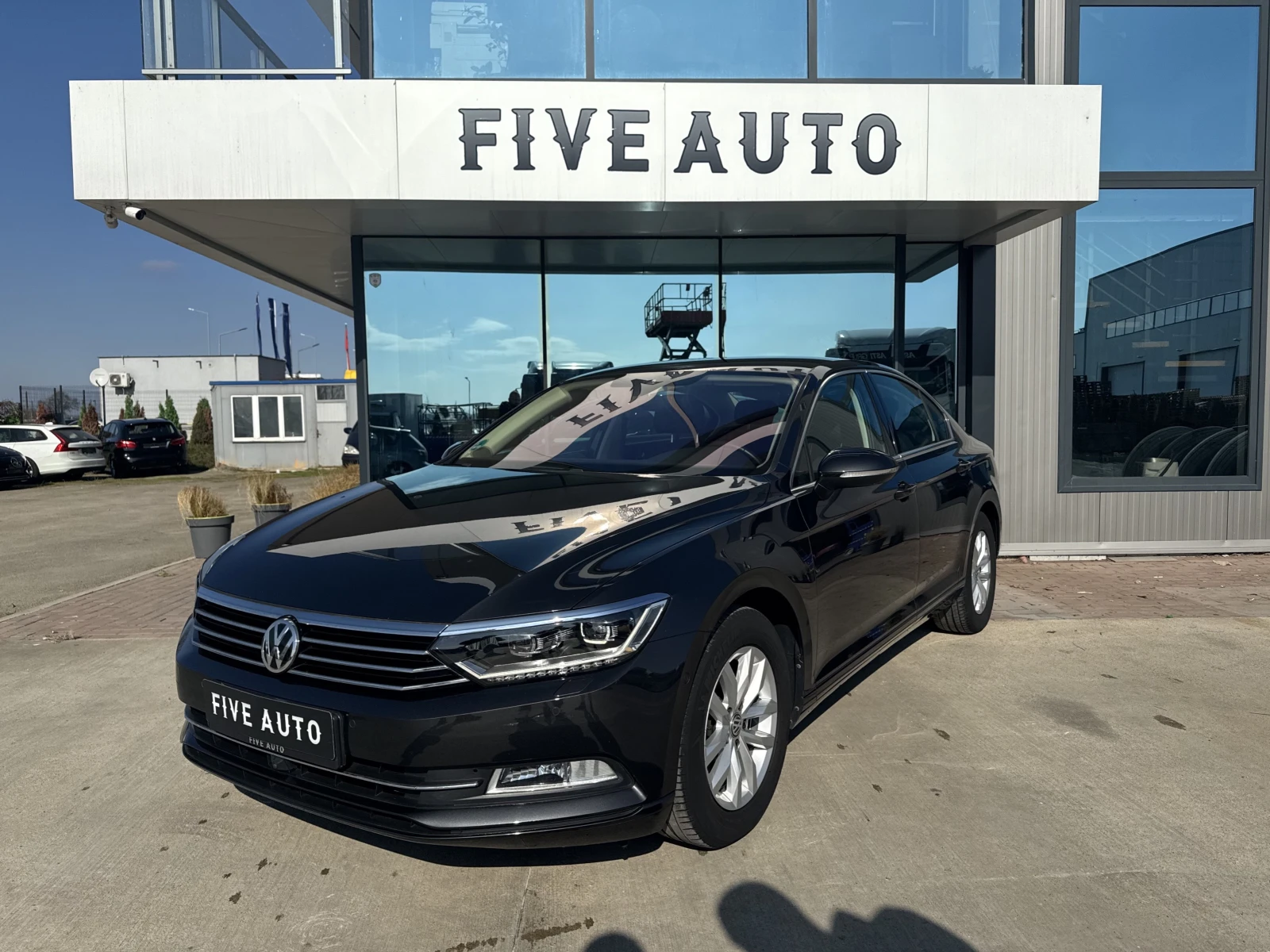 VW Passat 1.5 TSI COMFORTLINE / 360  КАМЕРА - изображение 3