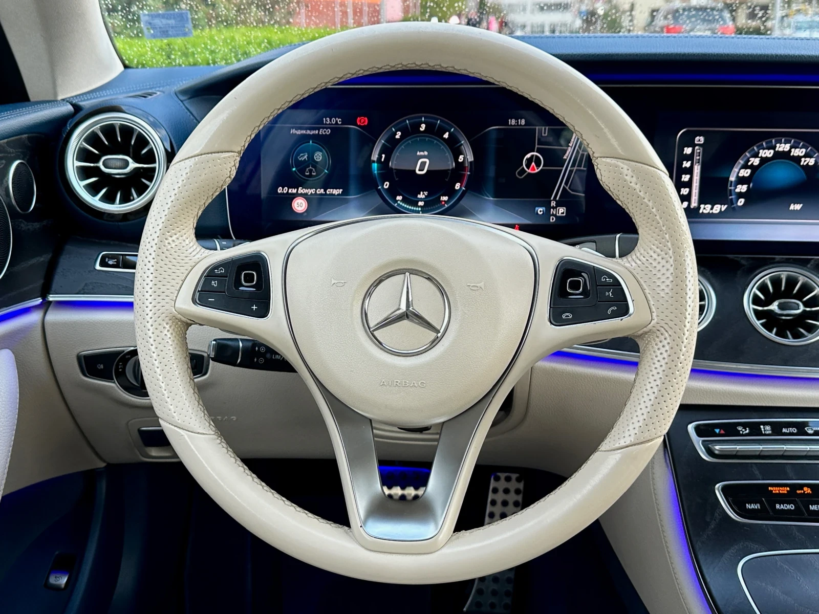 Mercedes-Benz E 220 d 4MATIC YACHT BLUE FULL AMG DIGITAL HEAD-UP | Mobile.bg   11