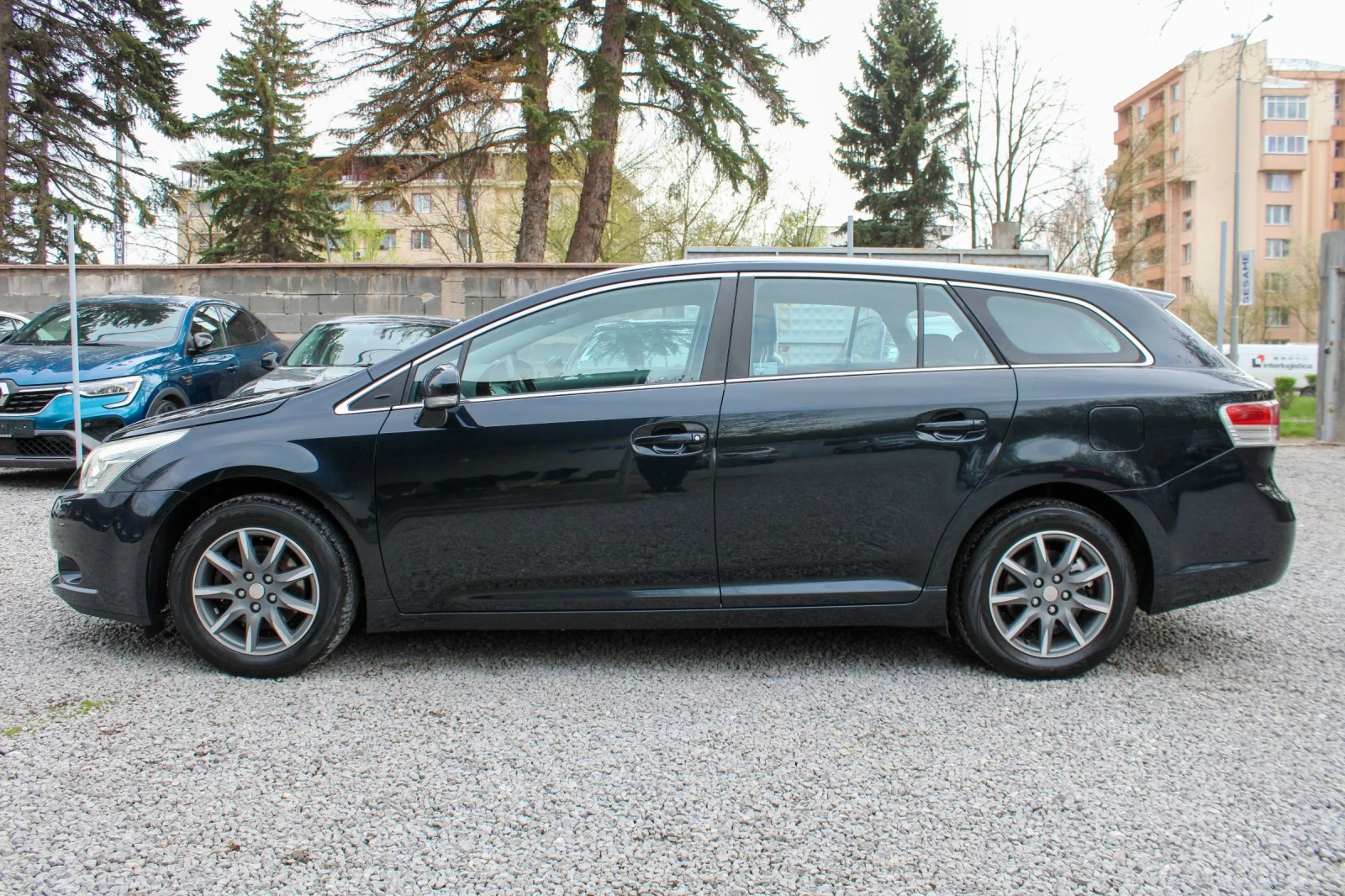 Toyota Avensis 1.8 ValveMatic  - изображение 2