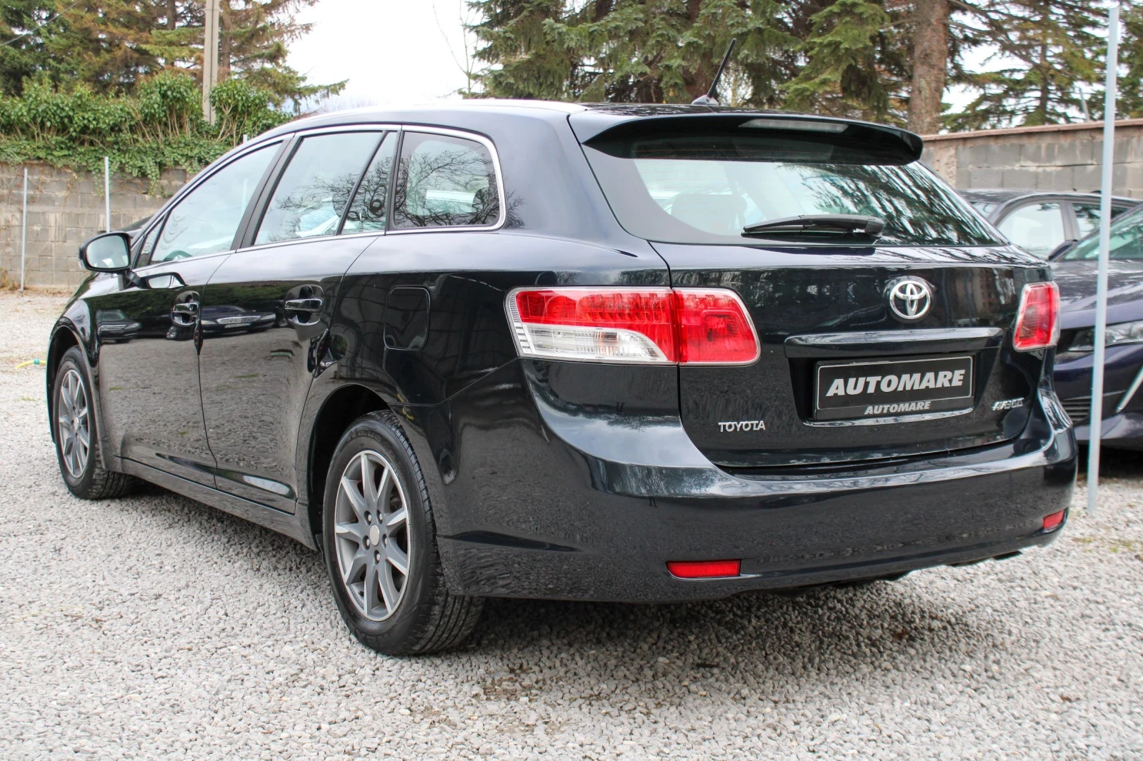 Toyota Avensis 1.8 ValveMatic  - изображение 3