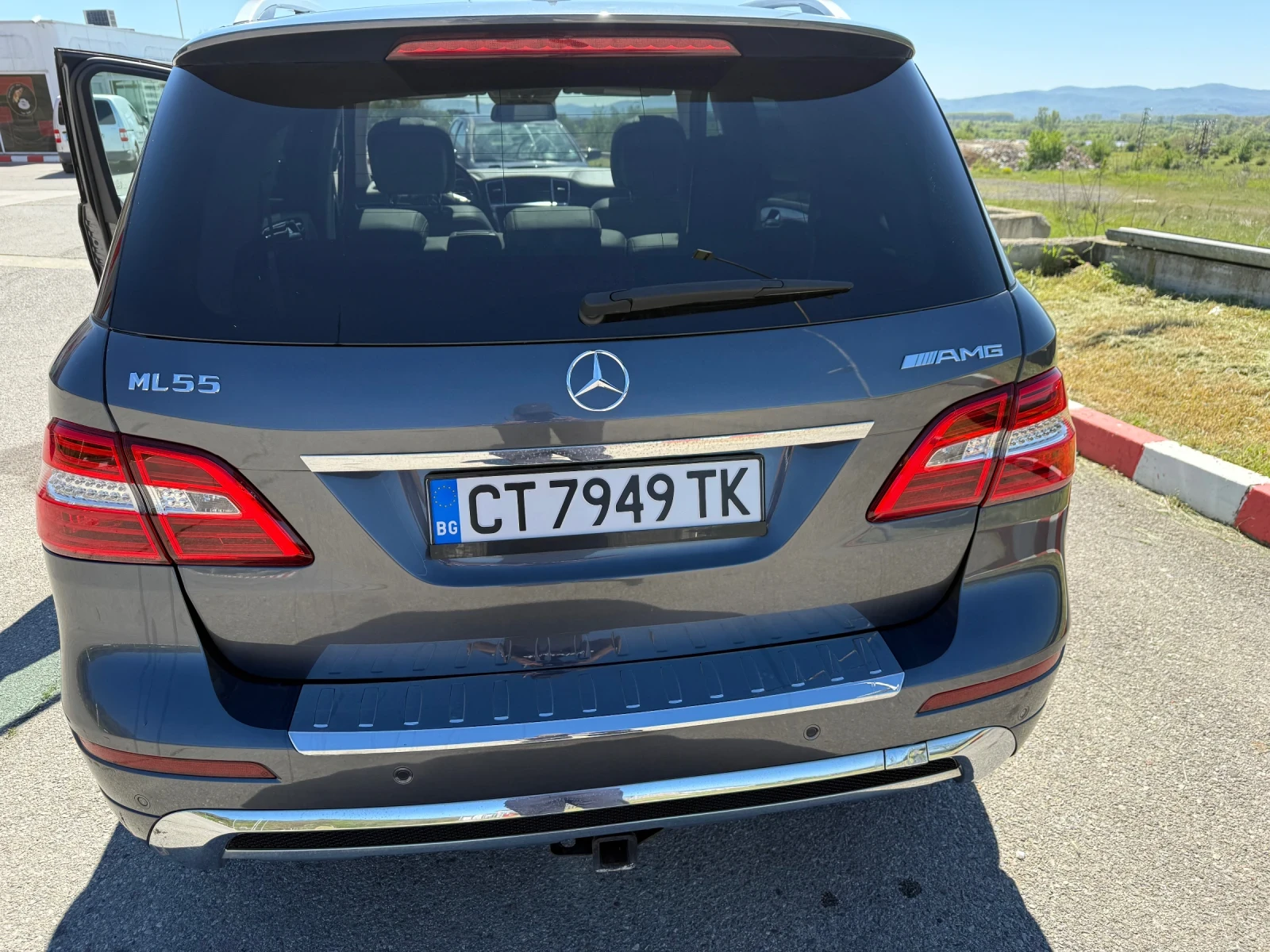 Mercedes-Benz ML 550  - изображение 4