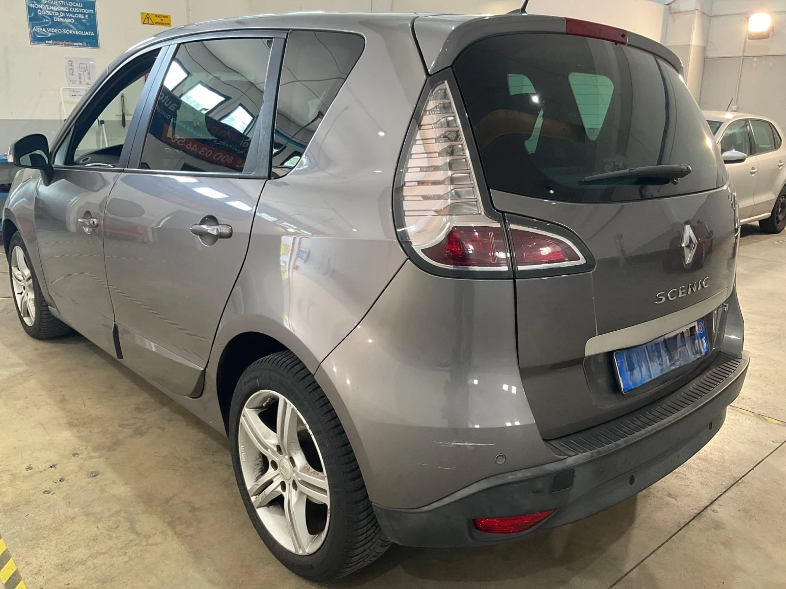 Renault Scenic АВТОМАТ! ОФЕРТА  - изображение 6