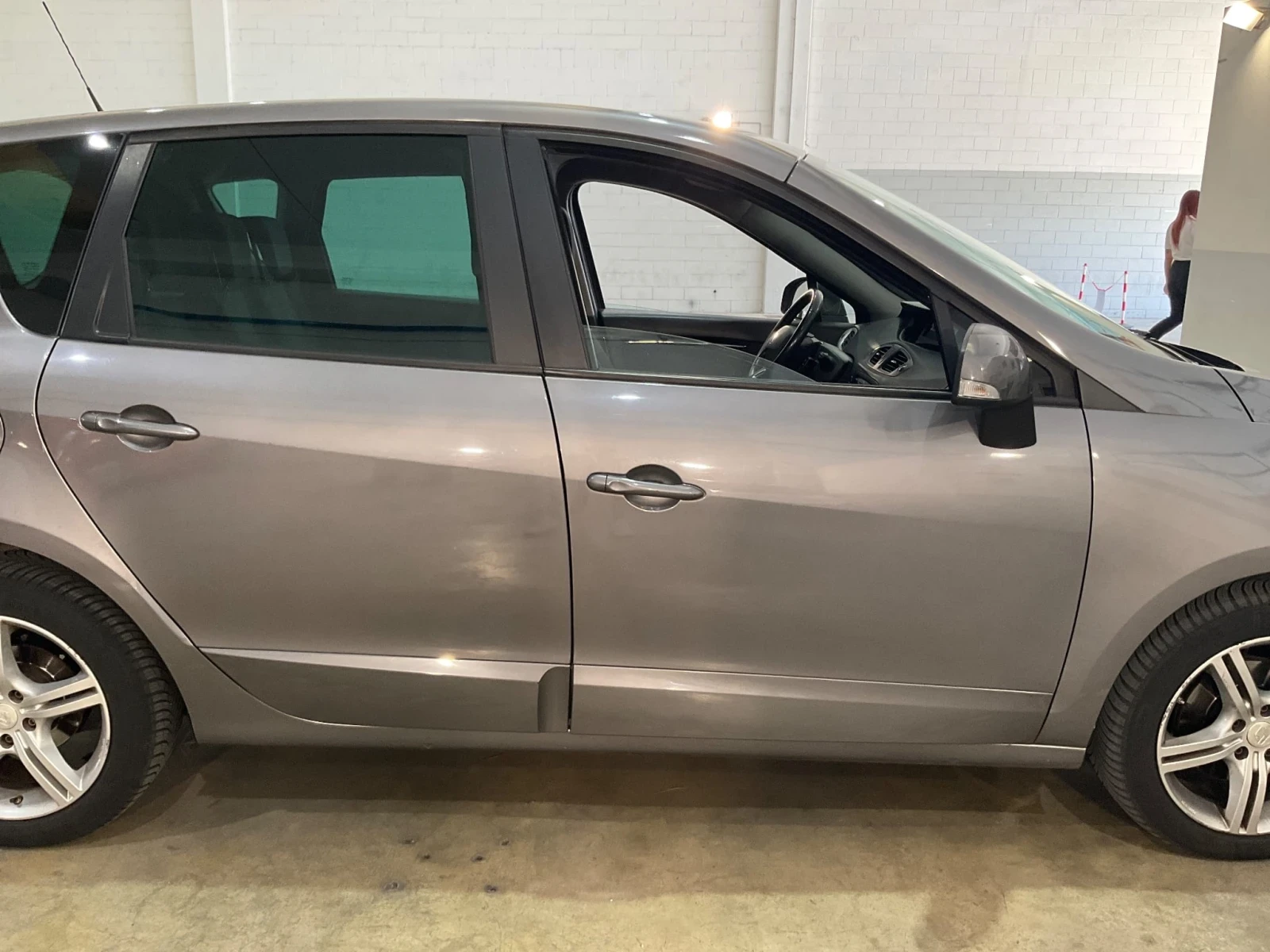 Renault Scenic АВТОМАТ! ОФЕРТА  - изображение 8