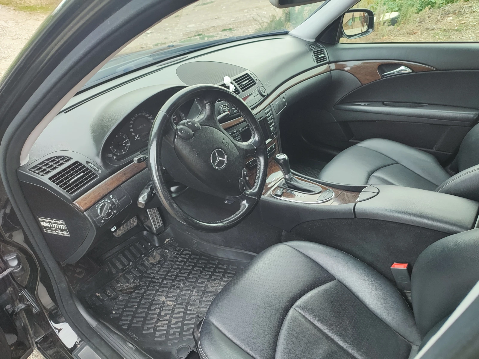 Mercedes-Benz E 280  - изображение 5