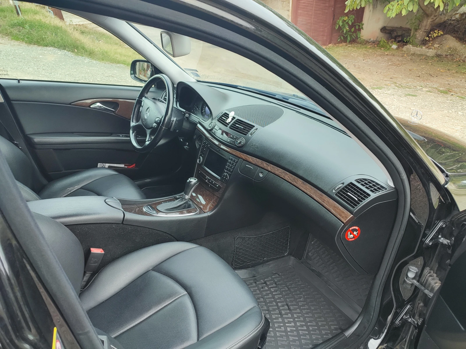 Mercedes-Benz E 280  - изображение 8