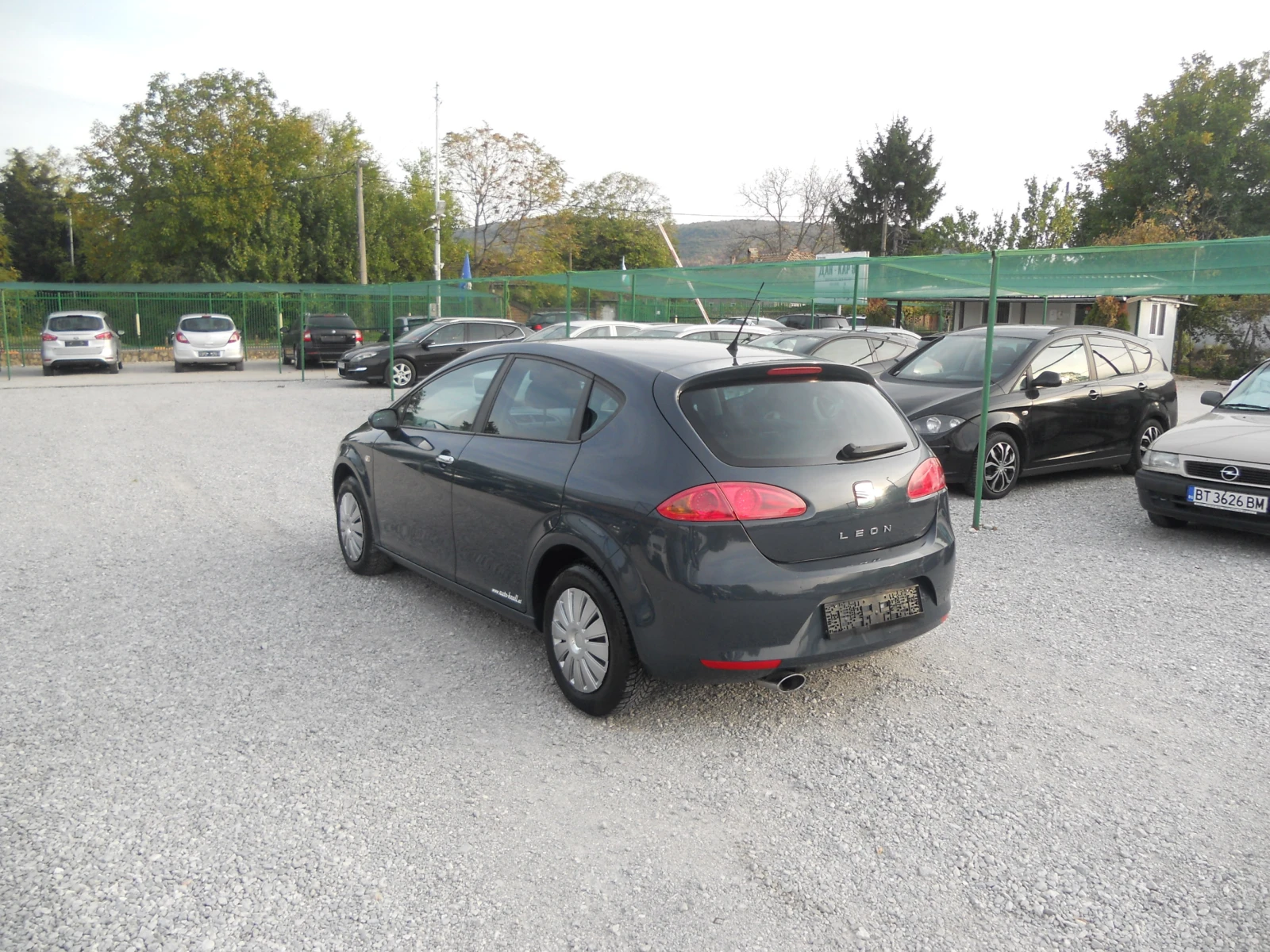 Seat Leon 1.4i ЛИЗИНГ!!!! РЕАЛНИ КИЛОМЕТРИ+ СЕРВИЗНА ИСТОРИЯ - изображение 3