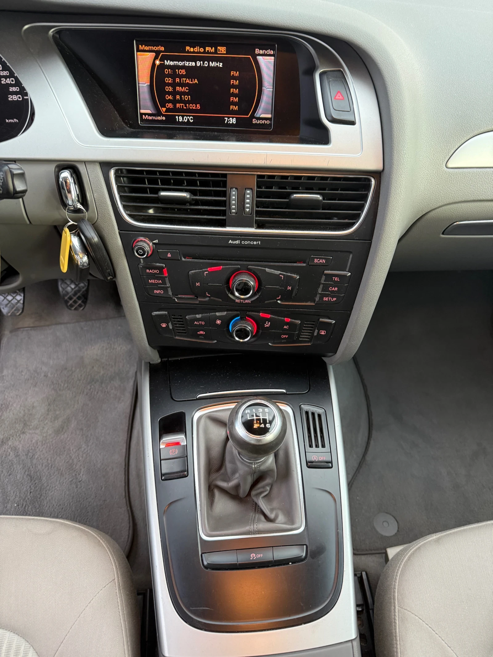 Audi A4 2.0TDI* EURO5 *  * START/STOP*  *  | Mobile.bg   12