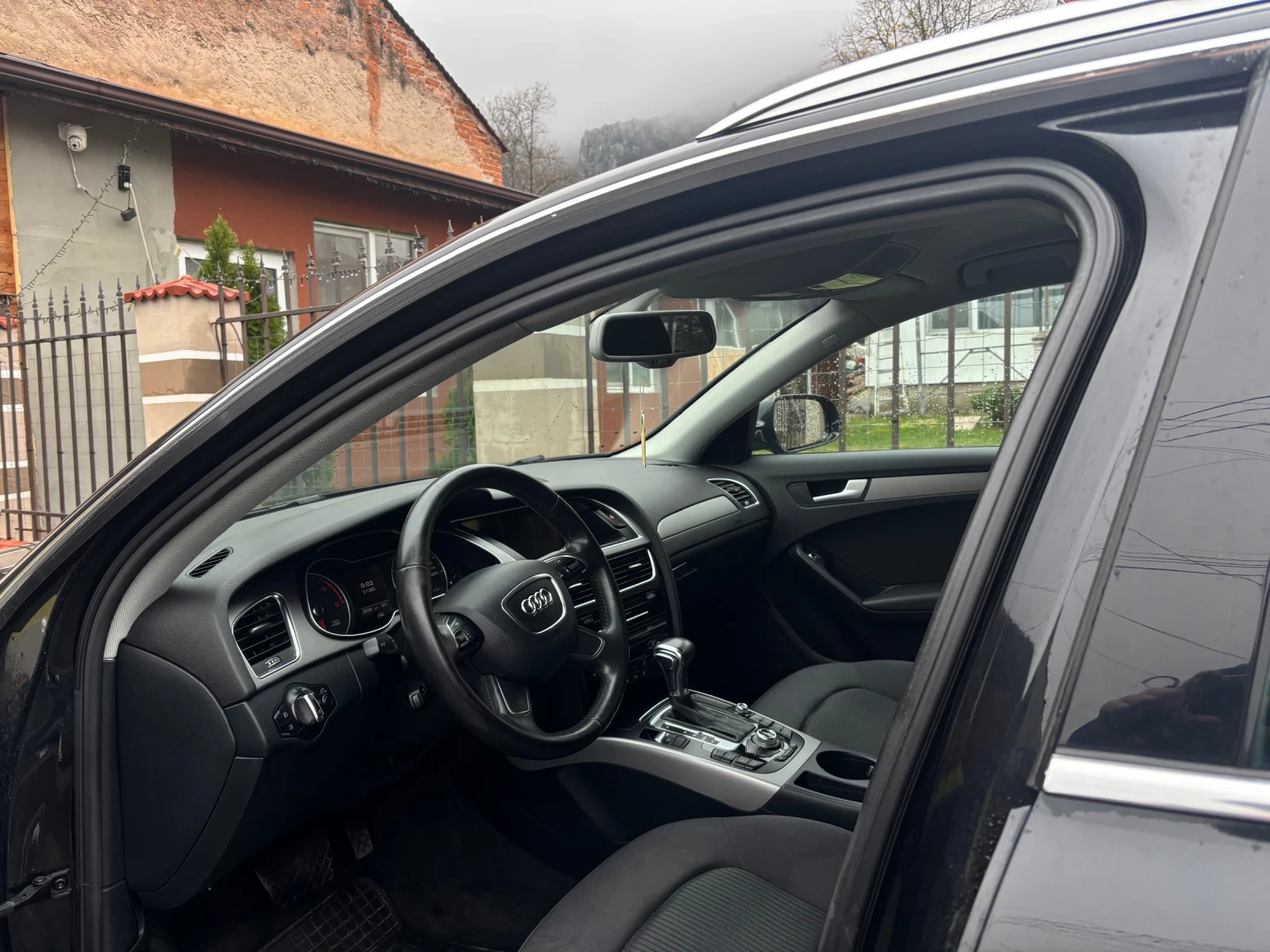 Audi A4 AVANT АВТОМАТИК - изображение 5