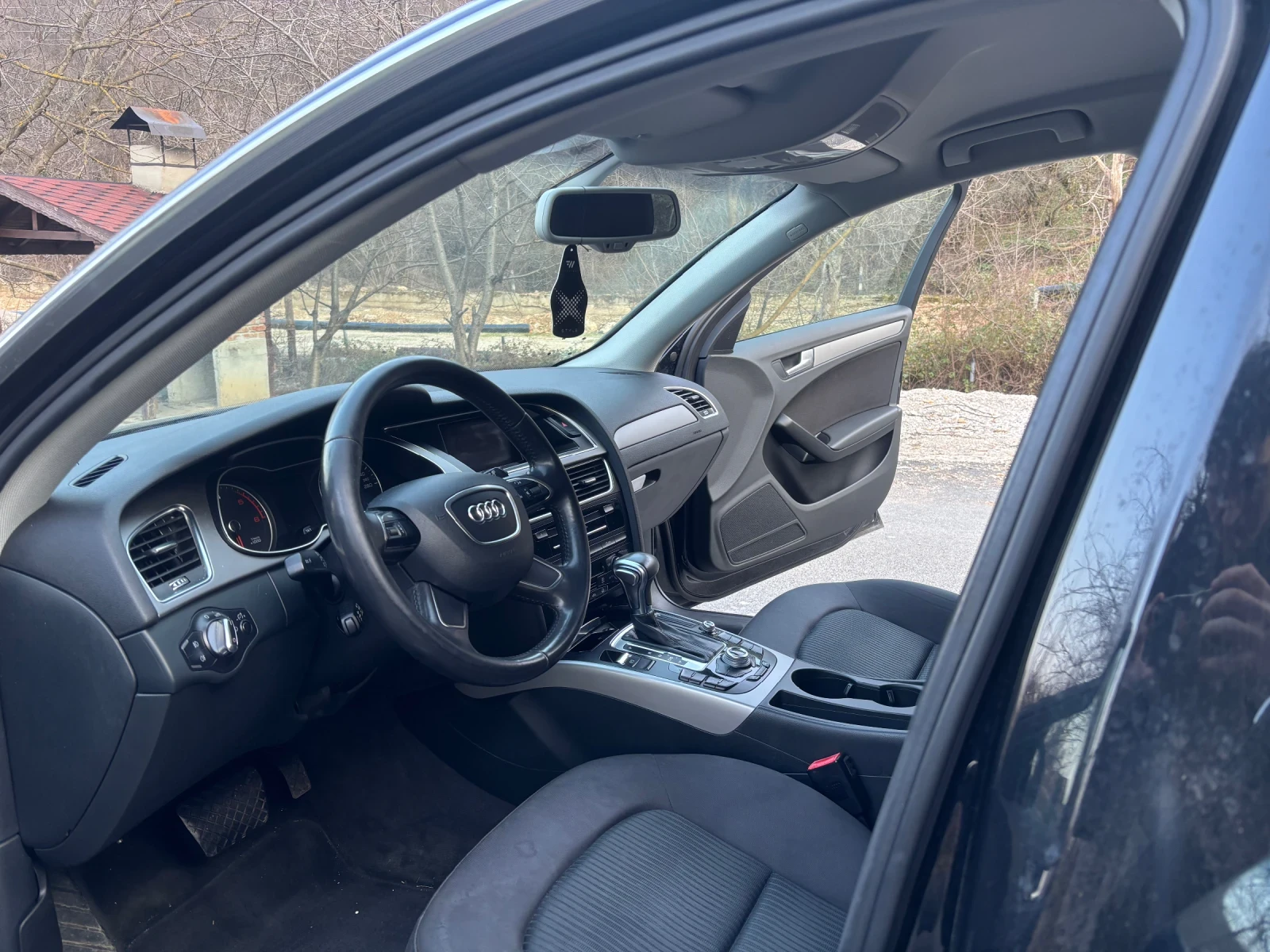 Audi A4 AVANT АВТОМАТИК, снимка 6 - Автомобили и джипове - 52470517