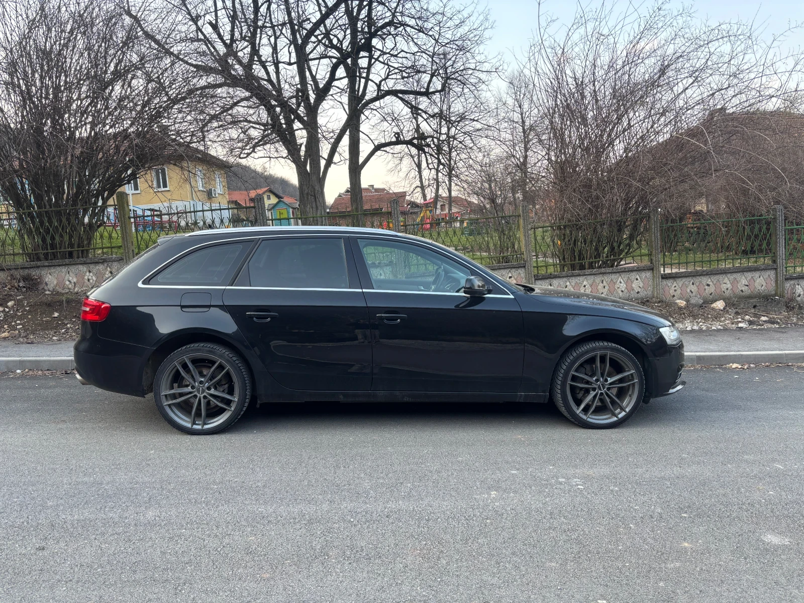 Audi A4 AVANT АВТОМАТИК, снимка 3 - Автомобили и джипове - 52470517