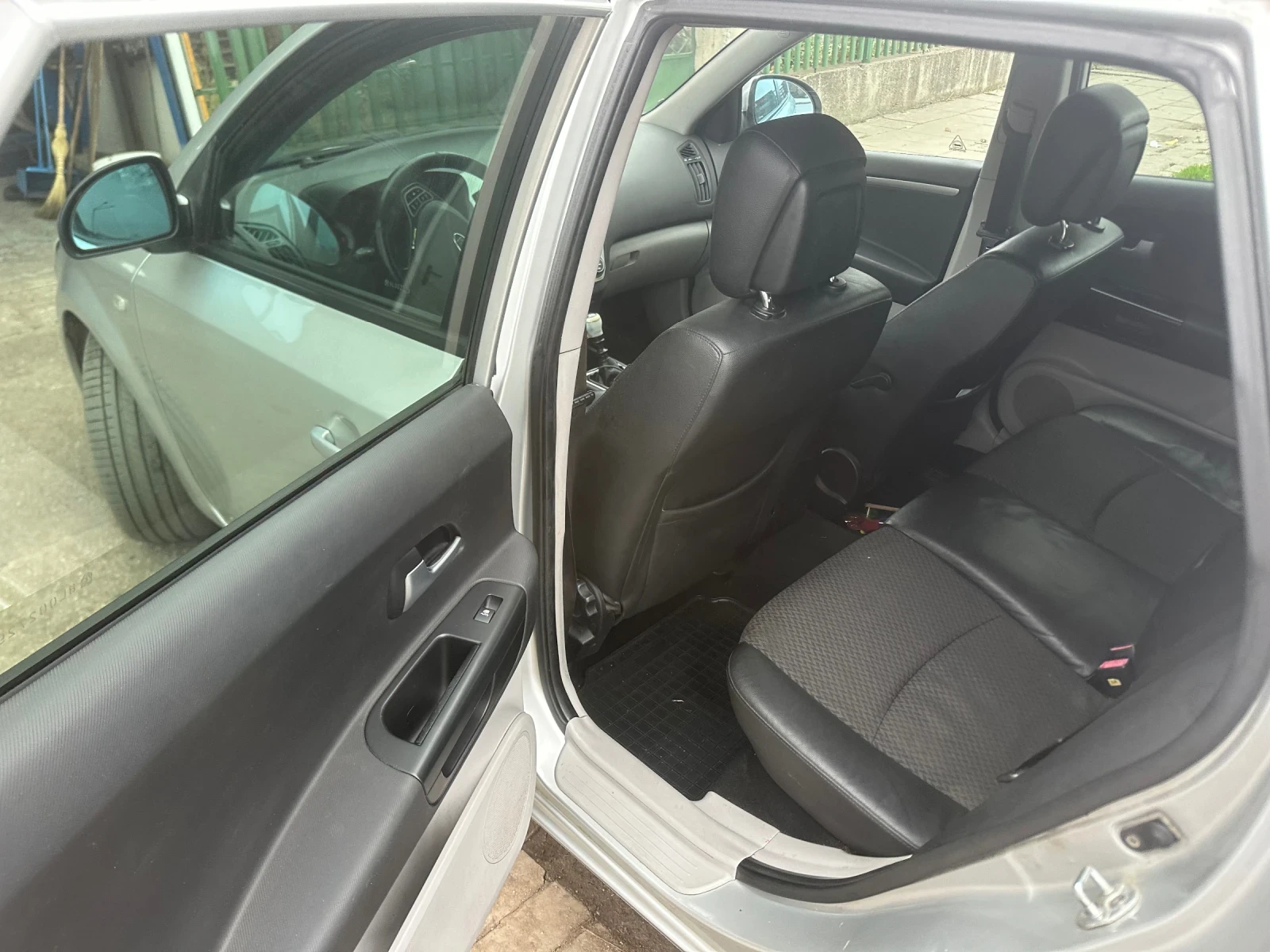 Kia Ceed 2.0 crdi 16v 6скорости - изображение 5