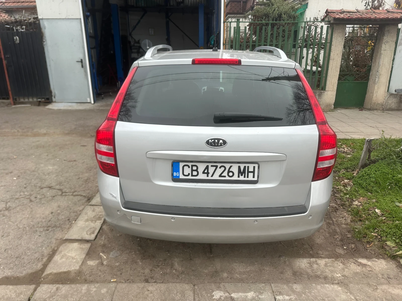 Kia Ceed 2.0 crdi 16v 6скорости - изображение 8