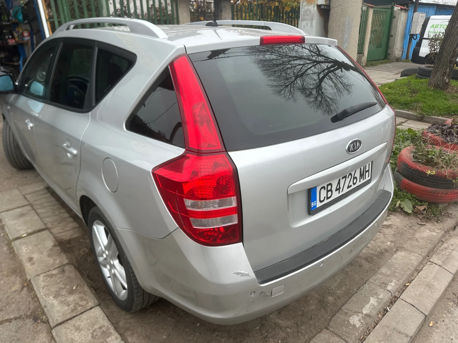 Kia Ceed 2.0 crdi 16v 6скорости - изображение 7