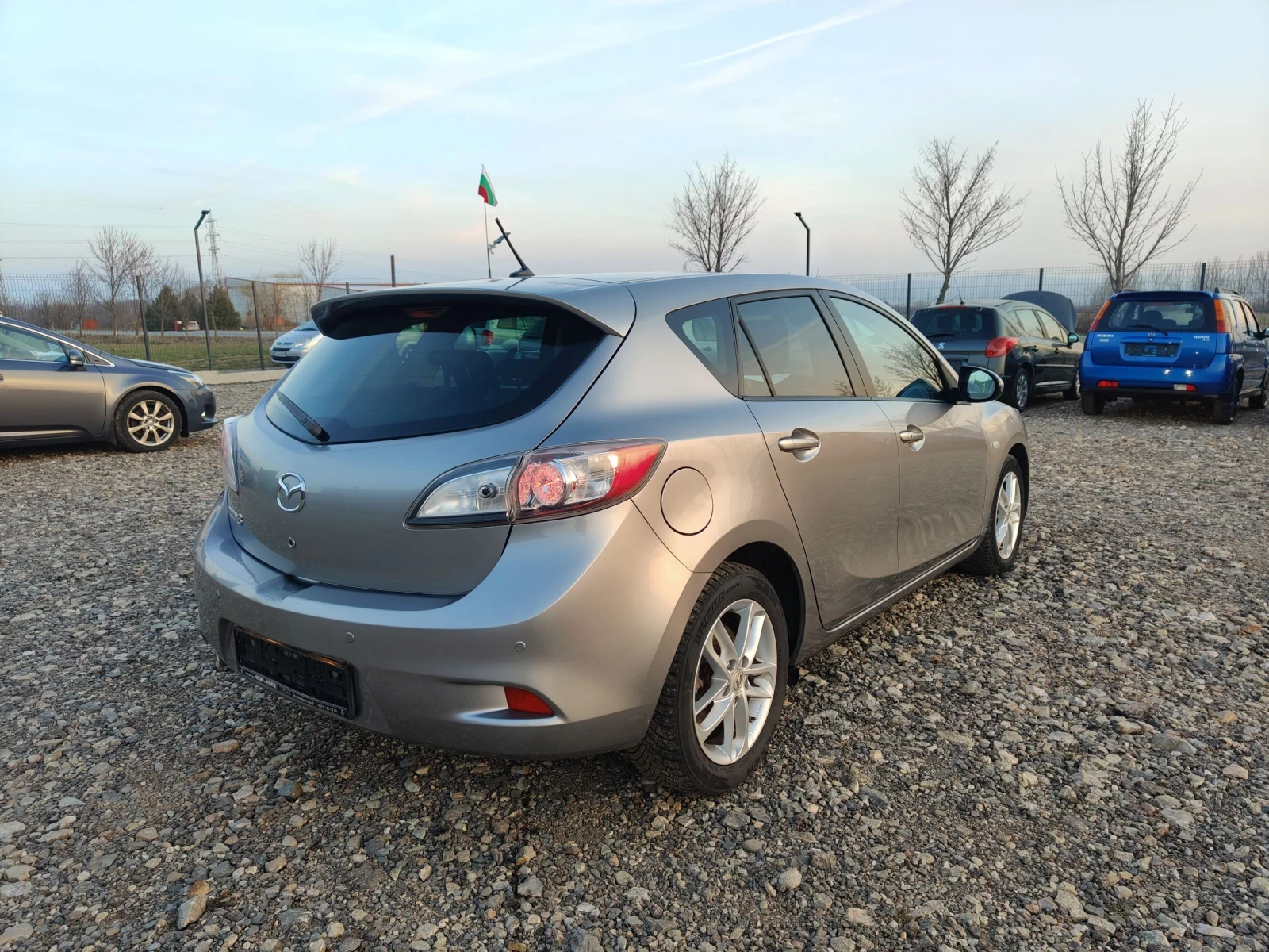 Mazda 3 2.2D 150 Navi FACELIFT, снимка 17 - Автомобили и джипове - 52886101