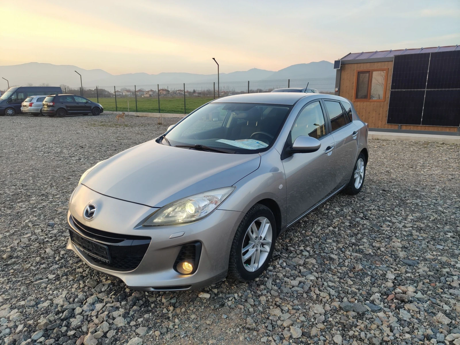 Mazda 3 2.2D 150 Navi FACELIFT, снимка 16 - Автомобили и джипове - 52886101